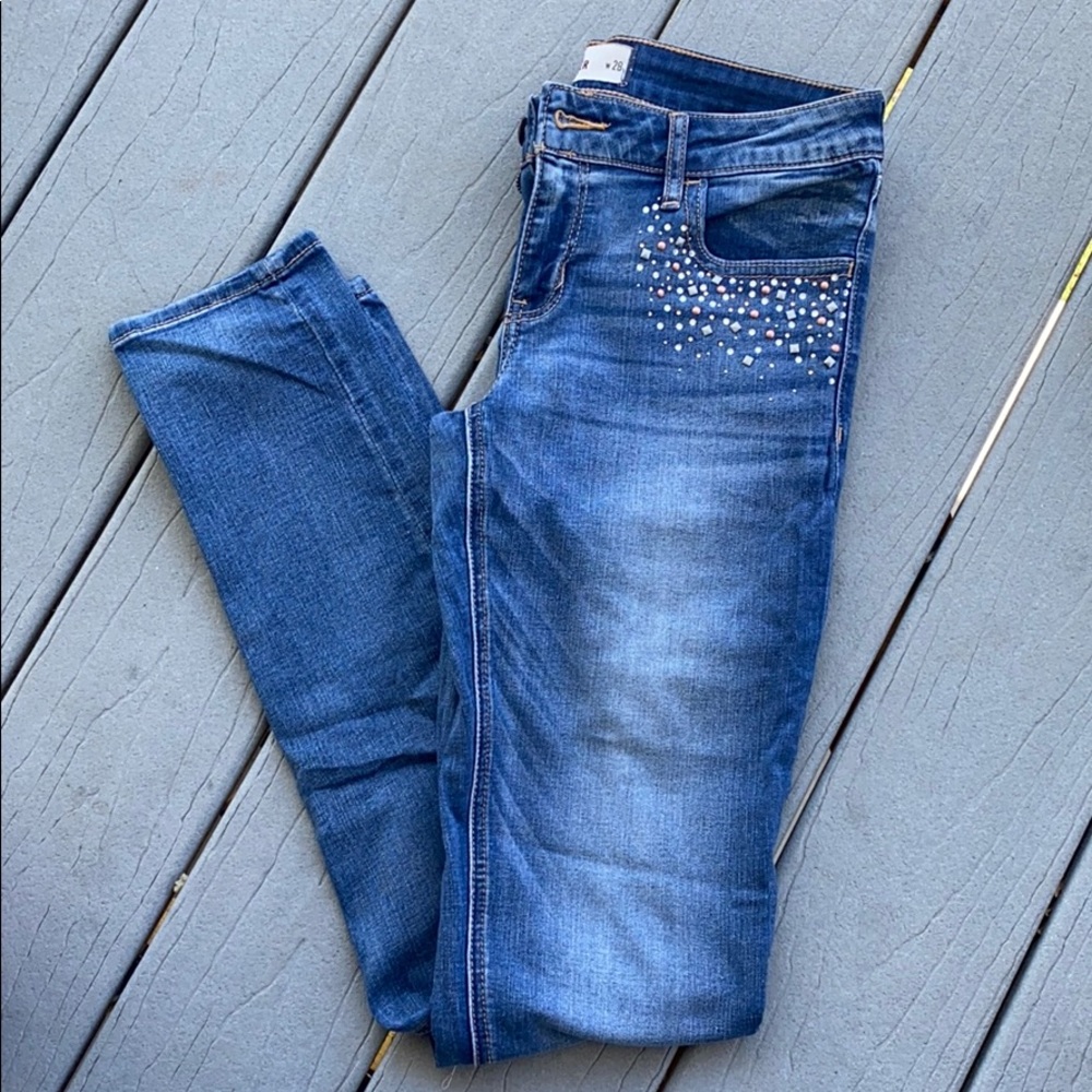 Hollister Gem Light Wash Low Rise Jegging